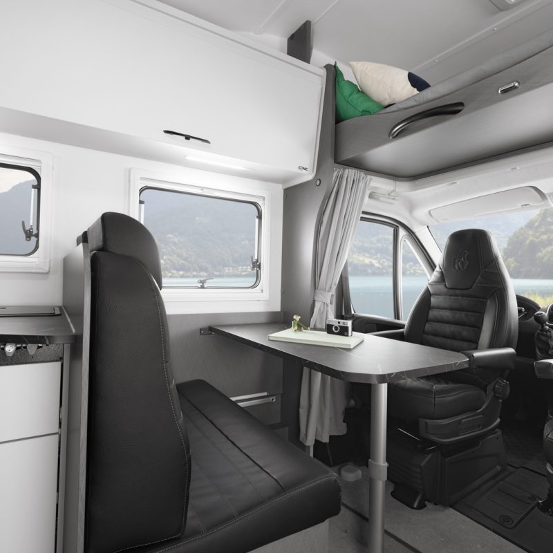 ETRUSCO_A_6.9_SB_Iconic_Line_2-Screen