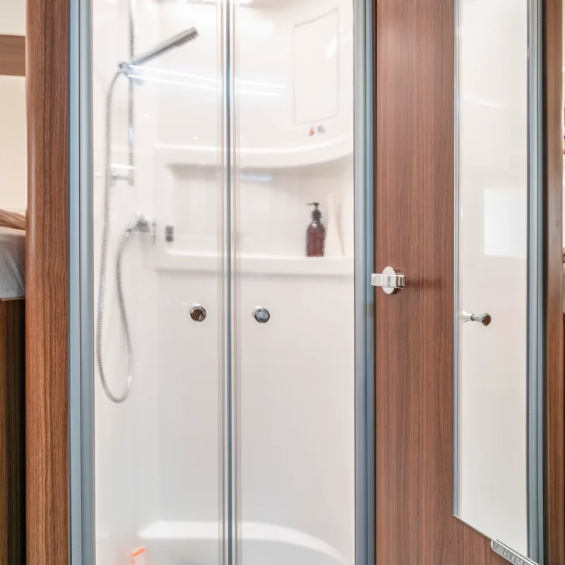 hy19_bmci_680_i_kit_noc_dusche