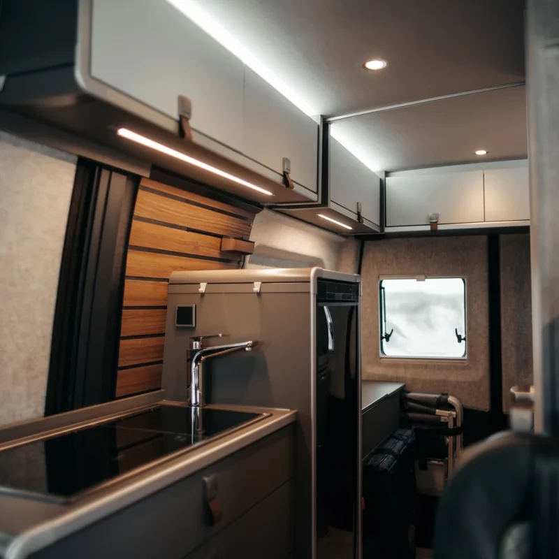 hymer_gcs_crossover_innenansicht_kueche_dsc02070-screen