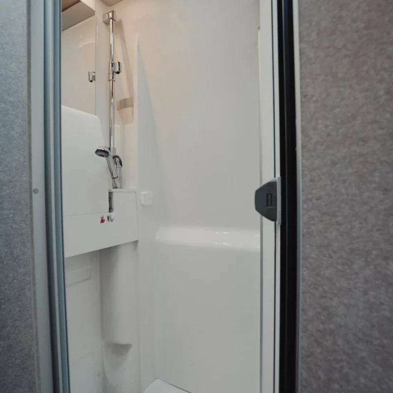 hymer_grand_canyon_s_700_bad_dusche_dsc05153-screen